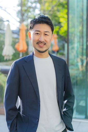 西本賢太